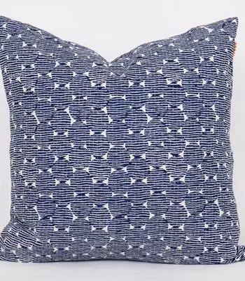 Kuddfodral Rounds, quiltad, mörkblå, World of Craft