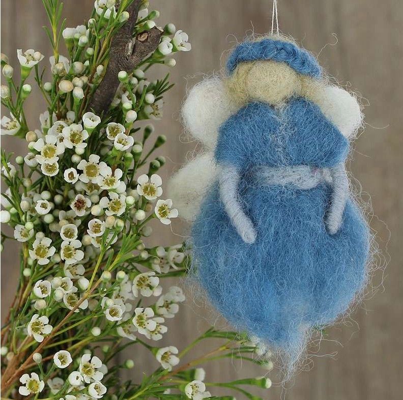 Liten god fe, ängel, maskot, tovad, ljusblå