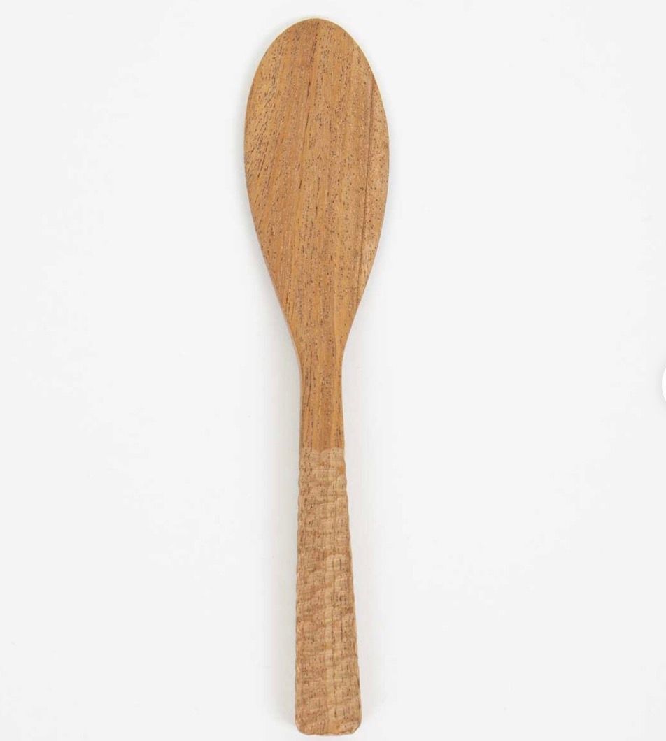 Smörkniv NEEM, Afroart. Av det tåliga träslaget neem i Indien. rak form, räfflat grepp.