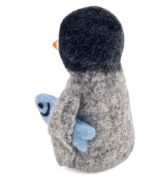 Pingvin Pingu med fisk, handtovad, Fair Trade