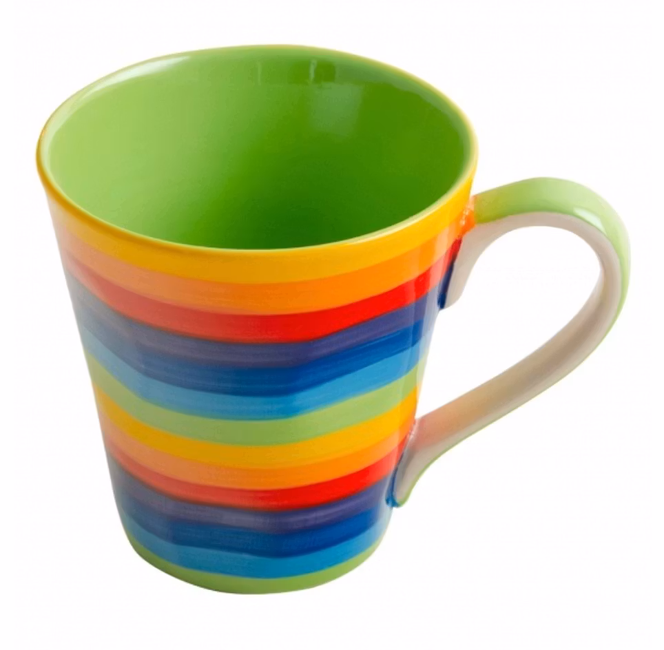 Konisk formad mugg med horisontellt regnbågsmönster. Keramik, handgjord, glaserad. Fair Trade från  Thailand.
