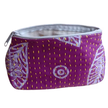 Sminkväska, återvunnet sarityg, lila, kantha