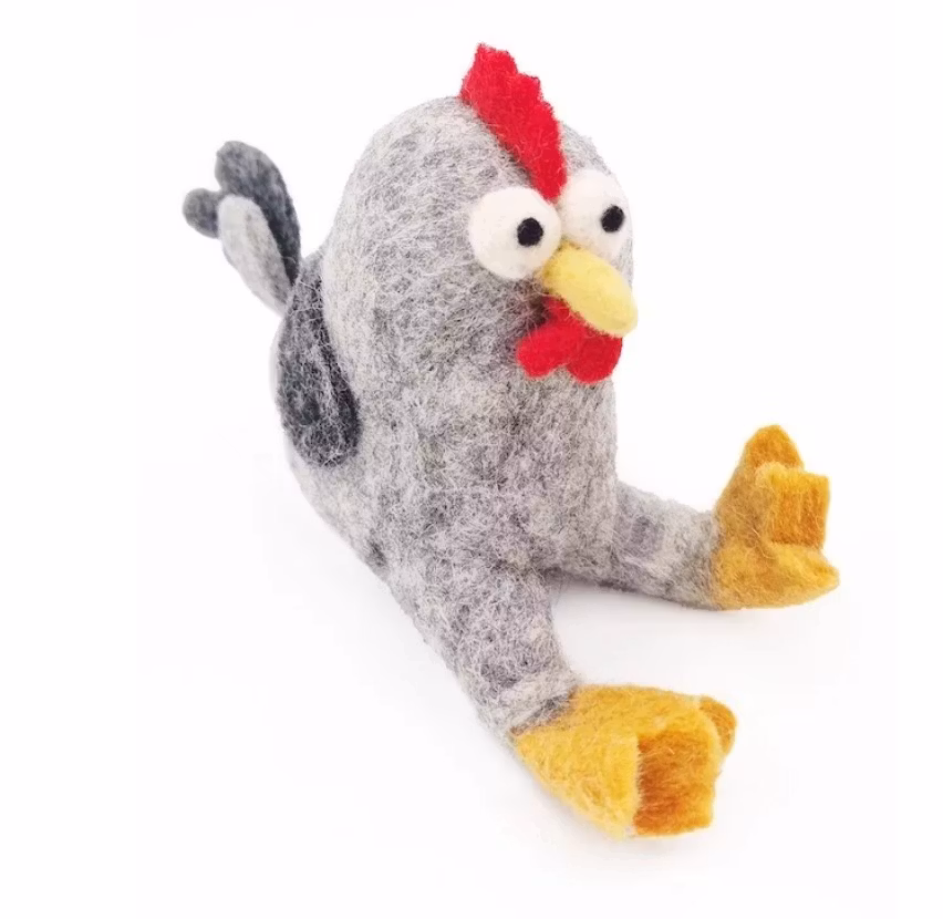 Påskpynt Crazy tupp, tovad. Originell present, maskot, påskpynt. Fair Trade Nepal.