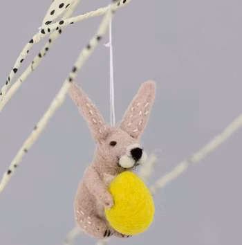 Påskhänge, Påskhare med ägg, tovad