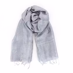 Sjal, siden, skimrande silver