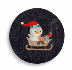 Underlägg Pingvin åker kälke, runt, tovat