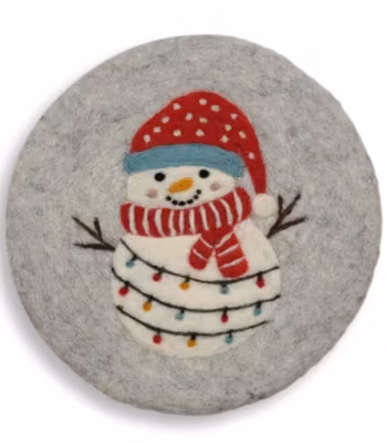 Underlägg Snögubbe med ljusslinga, tovat