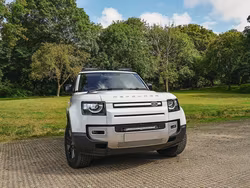 Lazer Linear 18 Grillkit Land Rover Defender 2020-