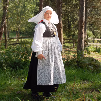 VERONICA svart