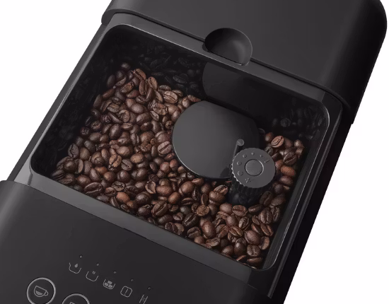 Smeg fuldautomatisk kaffemaskine Sort