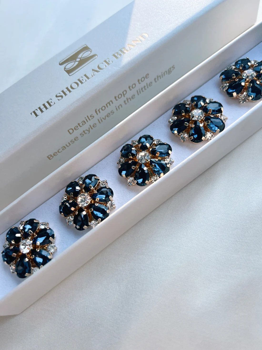 Knappsmycke Isabell Navy