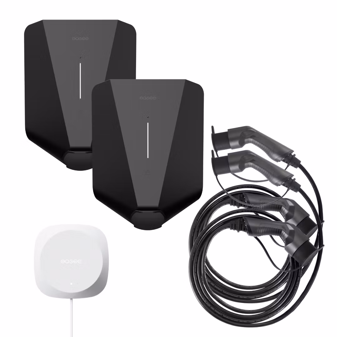 Easee Home dubbel med två laddkablar