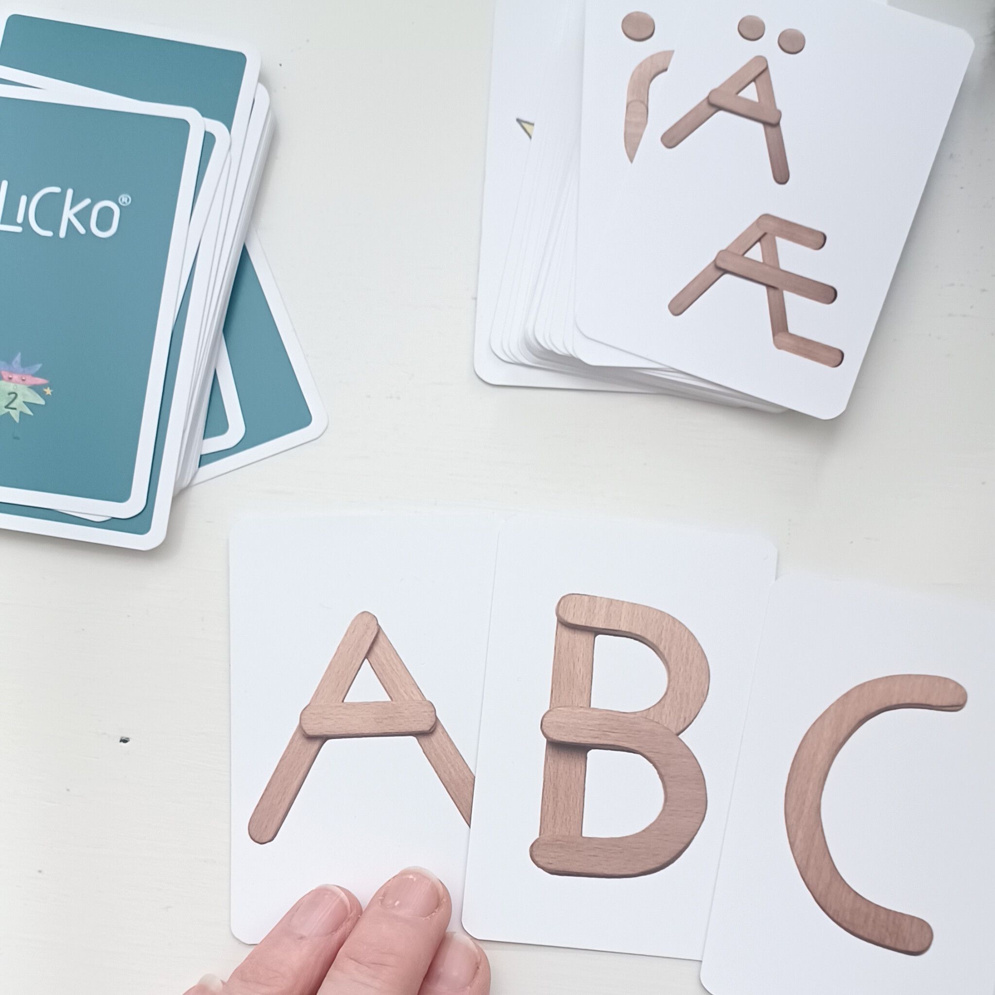ABC-kortlek med hela alfabetet