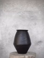NOORI || Urna brunsvart