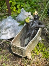 Gertrud i badet