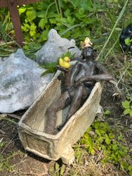 Gertrud i badet