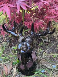 Figur med horn