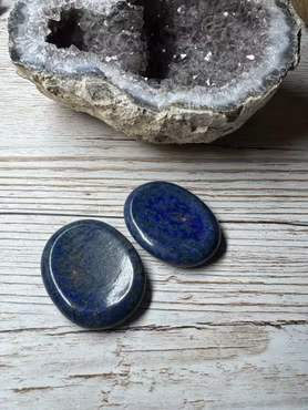 Lapis lazuli ovalformad