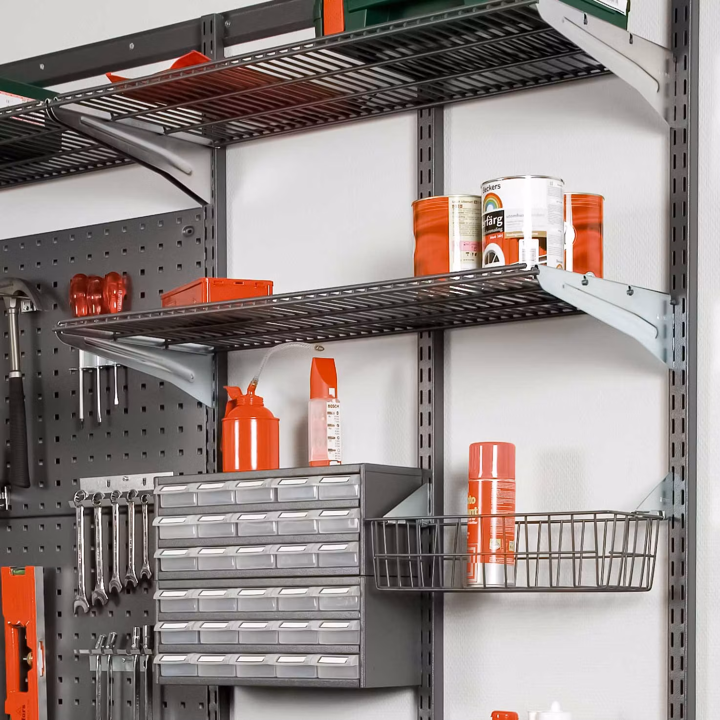 Trådhylla till hängskena