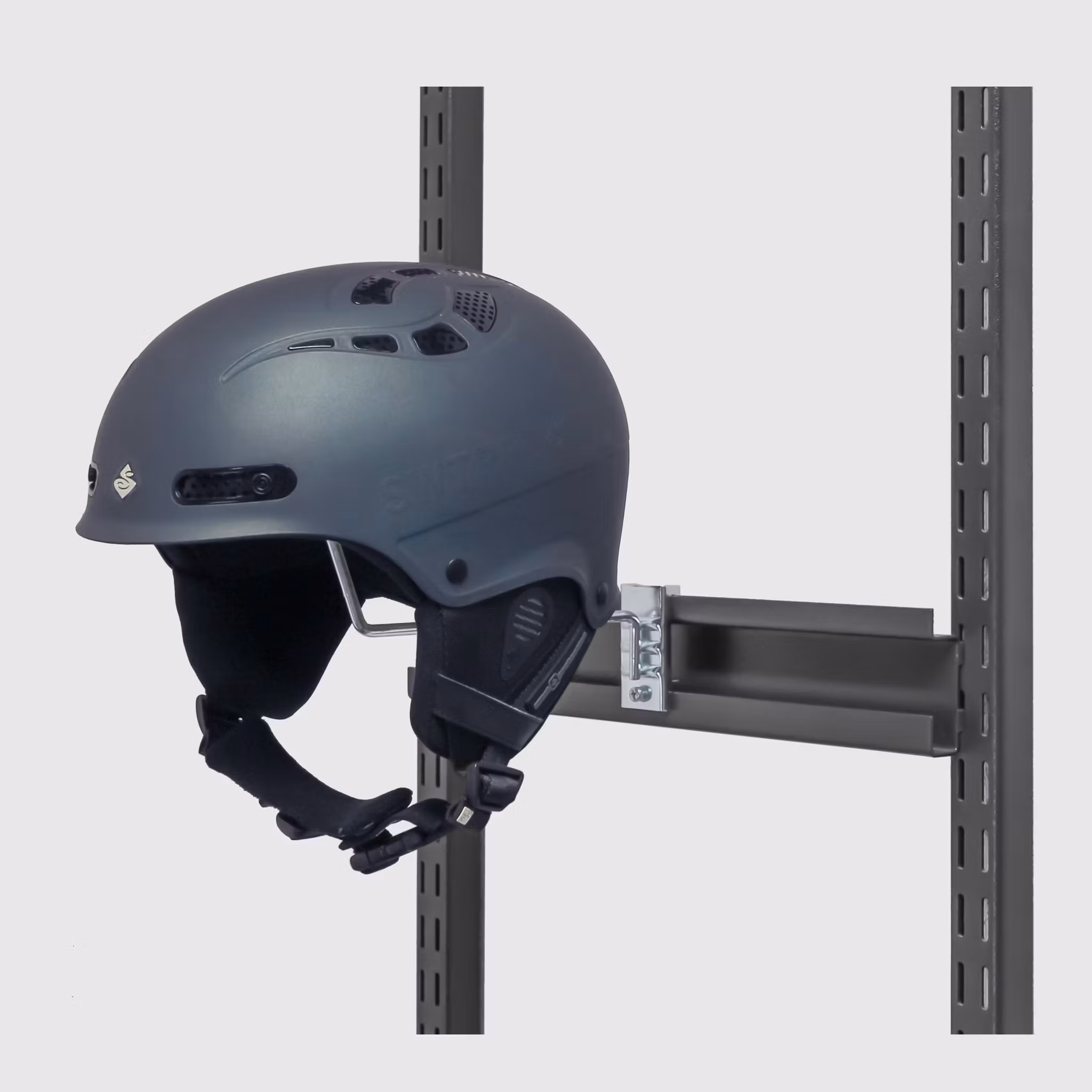 Hjelmholder for kombinasjonsskinne