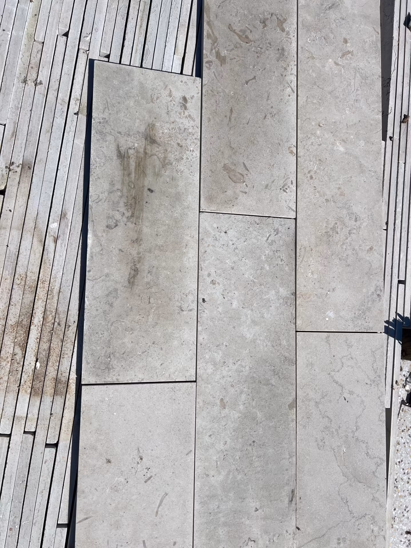 B27: Lindanäs / Revalstone, Slipad, 20 mm, 150 x fallande, 10 m2 ...