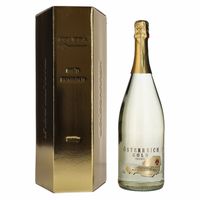 Österreich Gold - with 23 Karat Blattgold 9,5% Vol. 1,5l in Giftbox