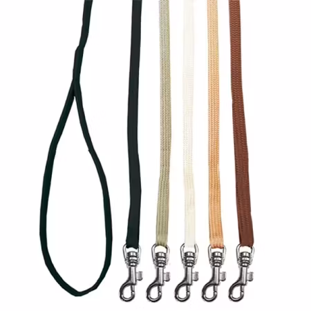 Show Tech Utstillingsline flat nylon (Cognac) med gull krok 7mm x 84cm