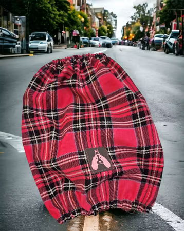 Spradeørehette rosa rutet baby cord S