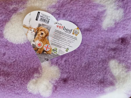 Vet Bed (100x75 cm) Lilac with White Butterflies