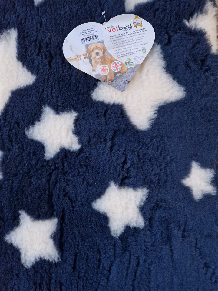 Vet Bed (100x75 cm)  Select Midnight Blue Stars