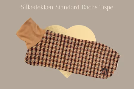 Silkedekken "Chanel" Standard Dachs tispe S (50cm)
