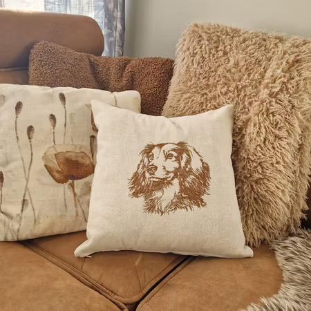 Putetrekk 45x45 cm Linlook Brun Langhårs Dachs