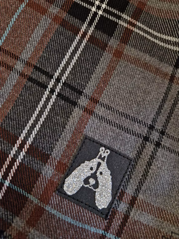 Silkedekken klassisk rutet grå/brun/sort L