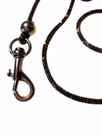 Hemeli Design Utstillingsbånd sort glitter/sølvkrok ca 80cm