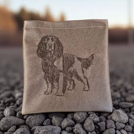 Godbitlomme Mørk Beige m/maskinbrodert ESS 11x11cm