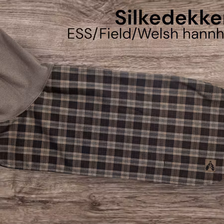 Silkedekken mørk brun rutet L
