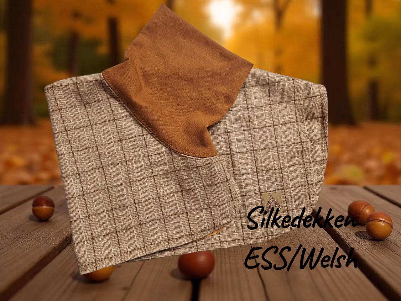 Silkedekken Karamellfarget rutet S