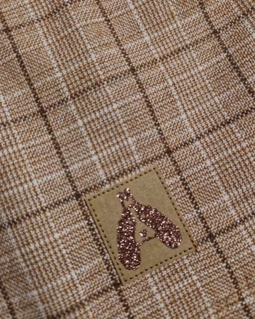 Silkedekken Karamellfarget rutet S