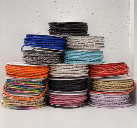 Design ditt glitterbånd