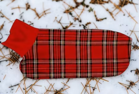 Silkedekken rød tartanrutet S