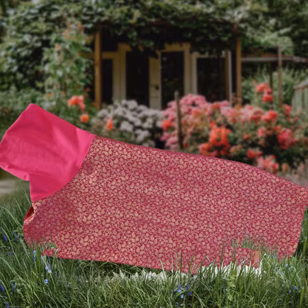 Silkedekken Cyklamen/gullmønstret brokade ESS M