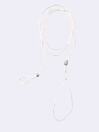 Hemeli Design Utstillingsbånd hvit nylon m/sølv 130 cm