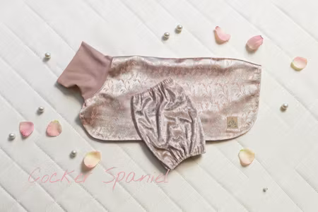Silkedekken støvet rosa brokadesateng sett Amriss/Cocker XS