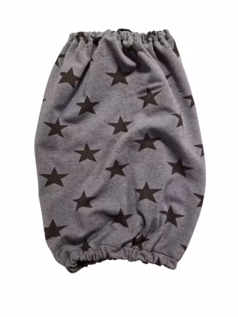 Matørehette Denimblå med sorte stjerner M