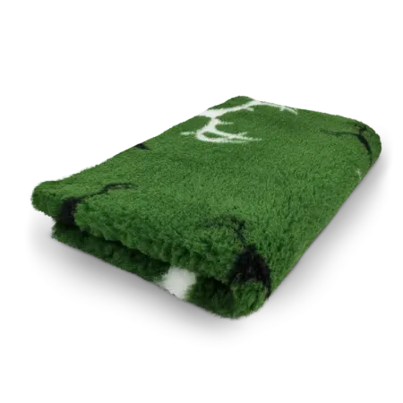 Vet Bed Hunting Season  Green, Black & White Non Slip  100 x 75 cm