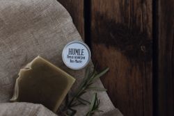 Premiär erbjudande! HUMLE Bodybutter Ros-Marie, få med Rena smörjan mini för 50%