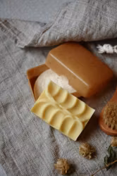 Bärbar HUMLE, tvål+ask - Trevlig Tea Tree