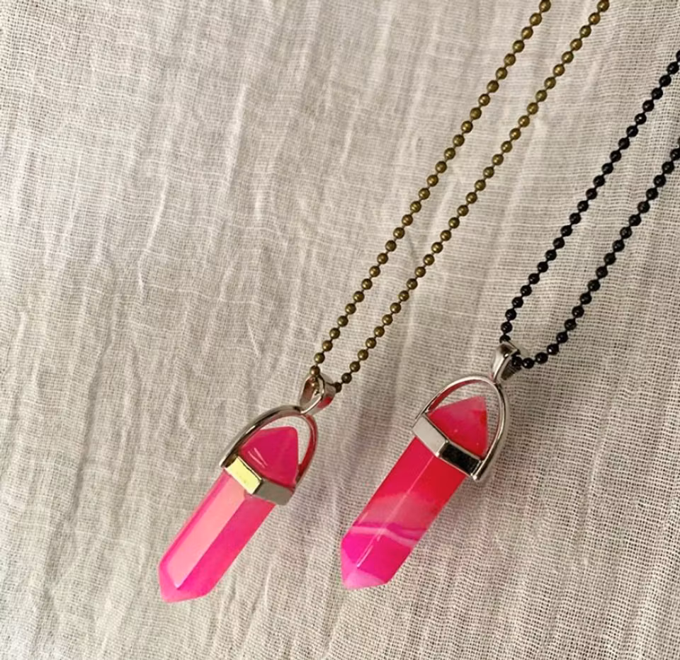 Halsband med pendel