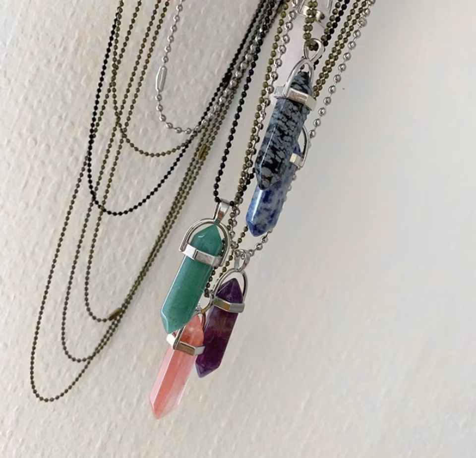 Halsband med pendel