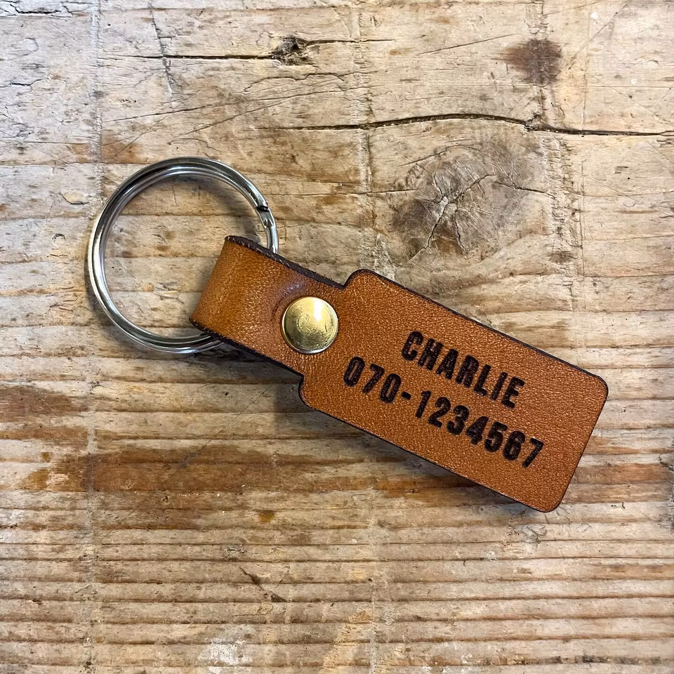 VL: Nyckelring ID-bricka